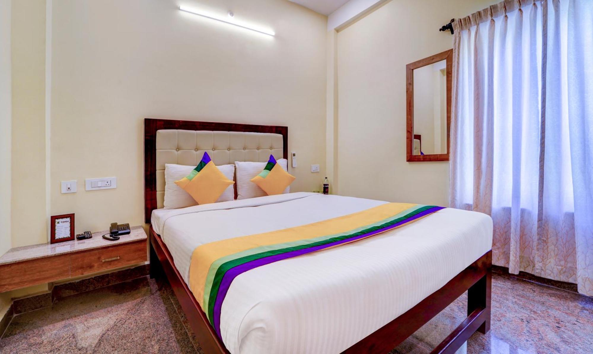 Itsy Hotels Prakasam Residency Puducherry Eksteriør billede